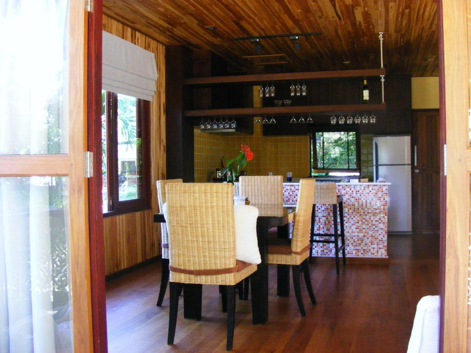 Baan Banyan Villa, Wood House Short Walk To Mae Nam Beach Exteriör bild