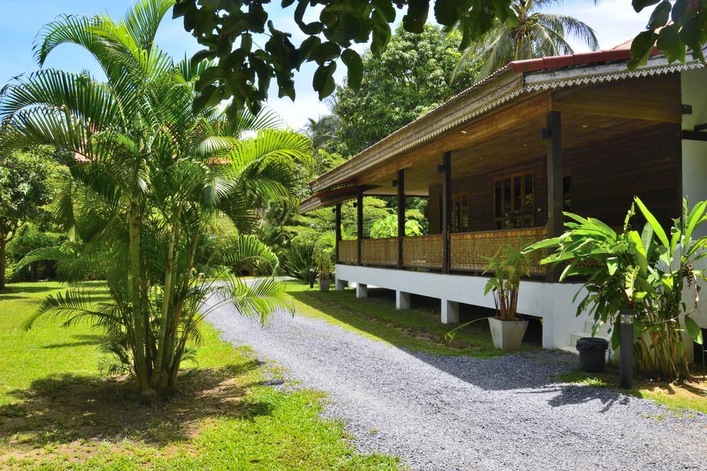 Baan Banyan Villa, Wood House Short Walk To Mae Nam Beach Exteriör bild